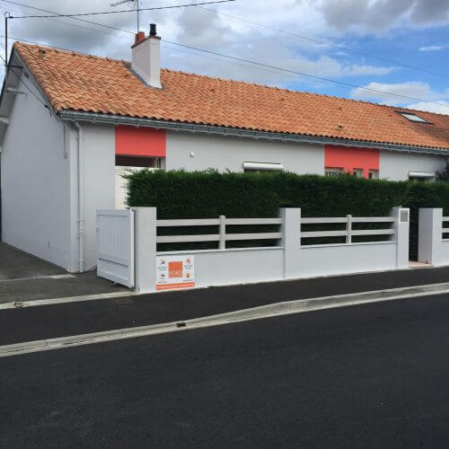 Rénovation par application d'une peinture de façade décorative à Saint Sébastien sur Loire